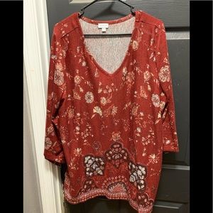 Avenue rust color top size 22/24w.
